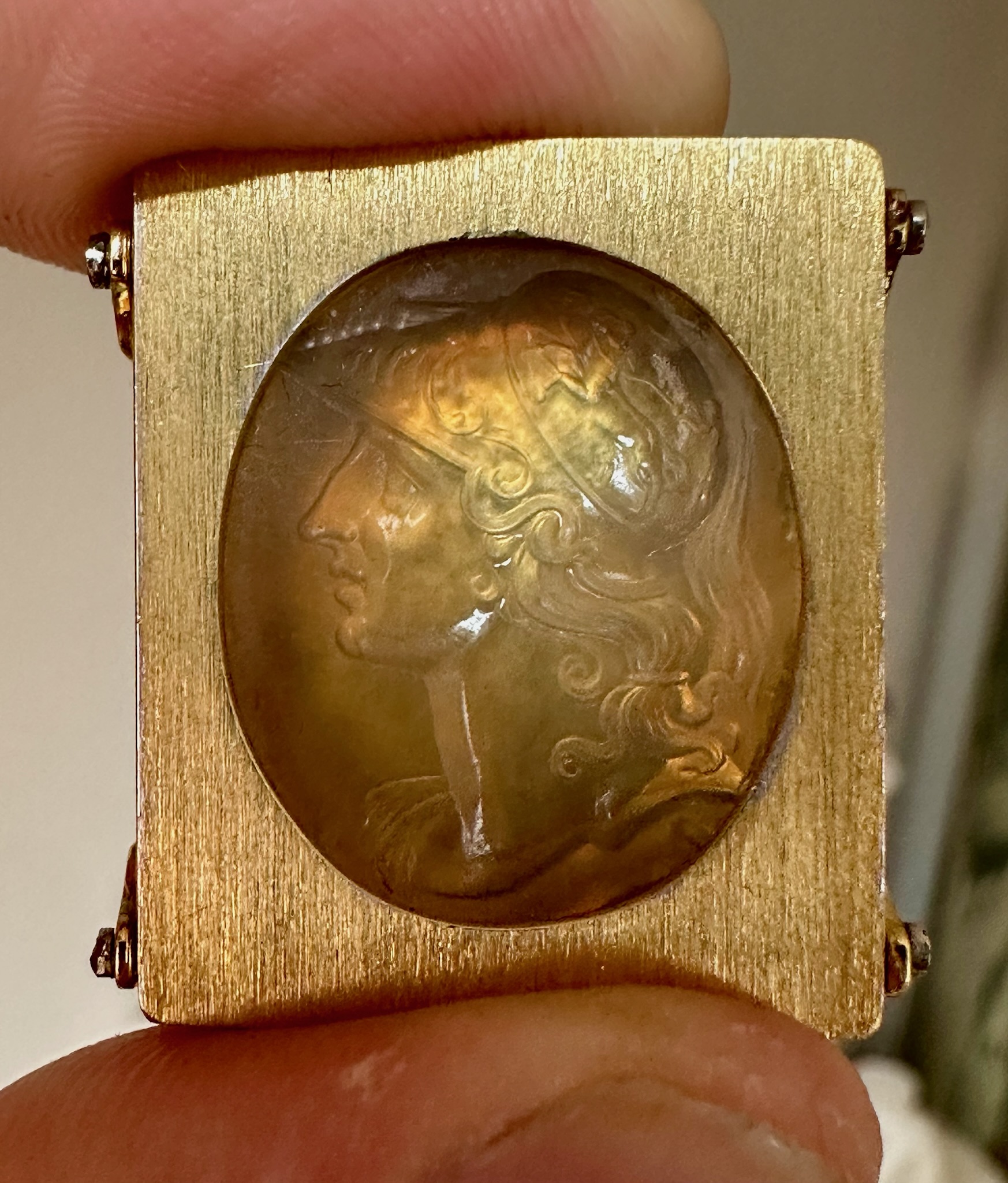 Carlo Costanzi (1705–1781) (attributed to). A beautiful chalcedony intaglio set in a later gold and diamond brooch-pendant. Portrait of Alexander the Great.