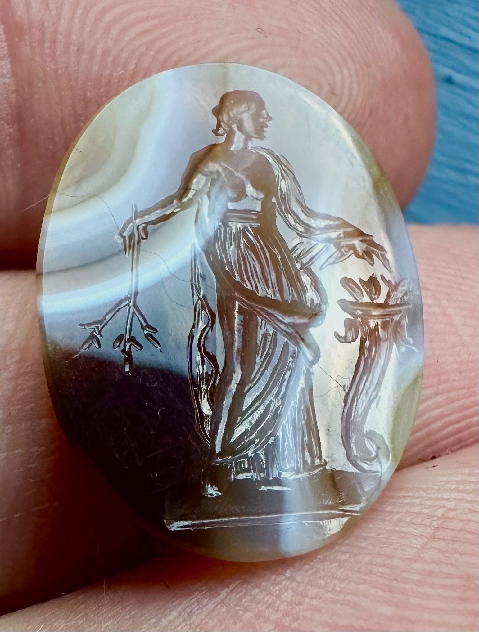 A Late Renaissance Agate Intaglio: the Allegory of Abundance