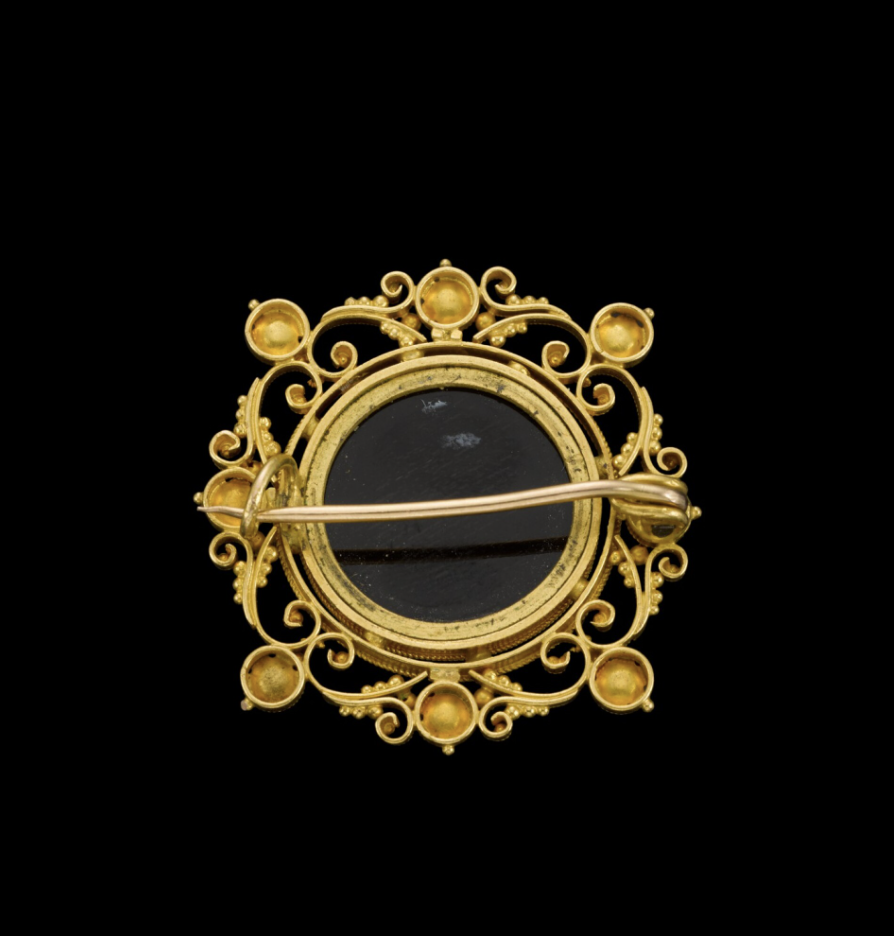 Broche-camée à l'effigie d'un empereur, probablement Claude (10 av. J.-C. – 54 ap. J.-C.)