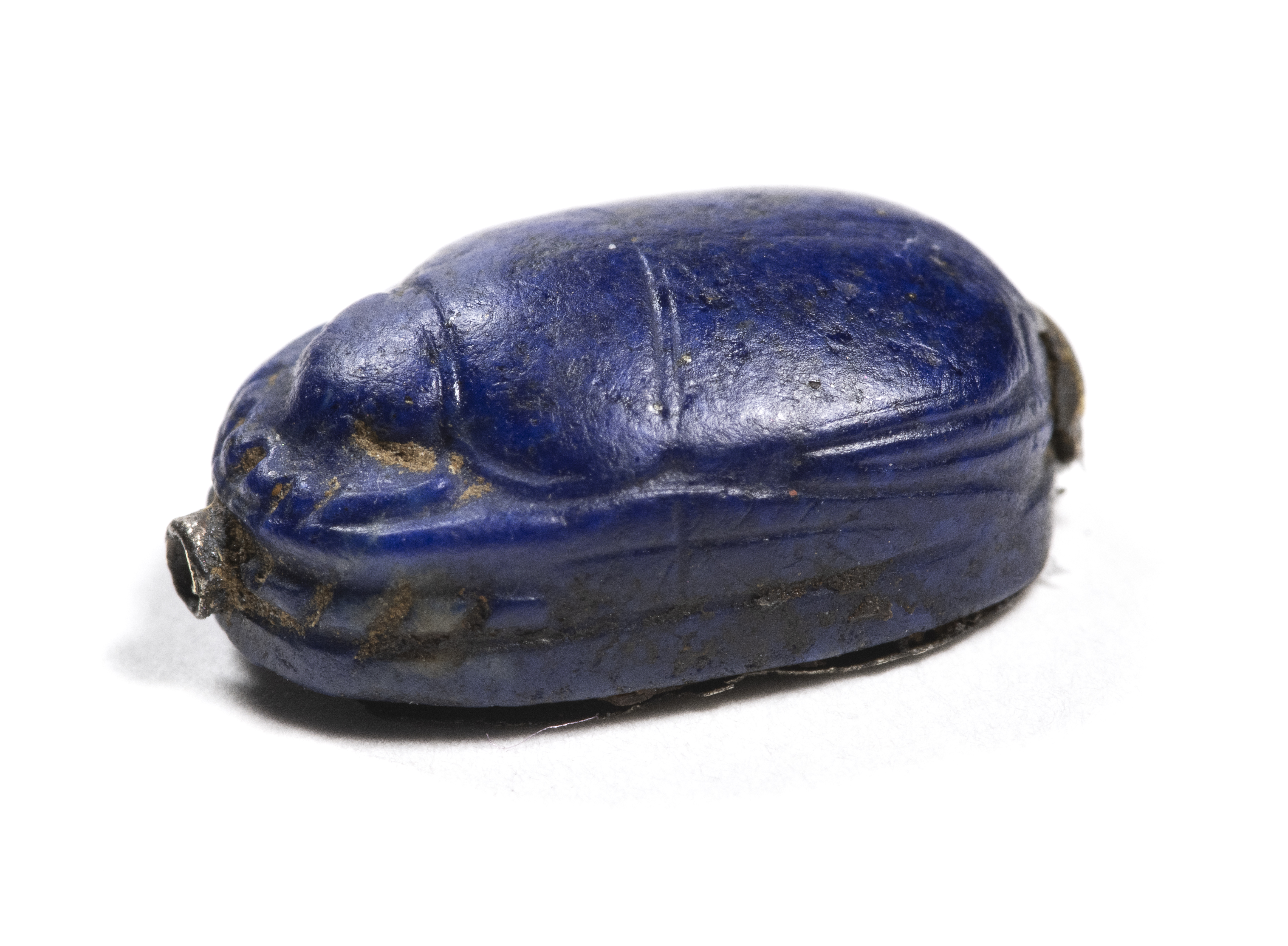 Dynasty 19th, A New-Kingdom lapis-lazuli scarab. (1292-1189 BCE)