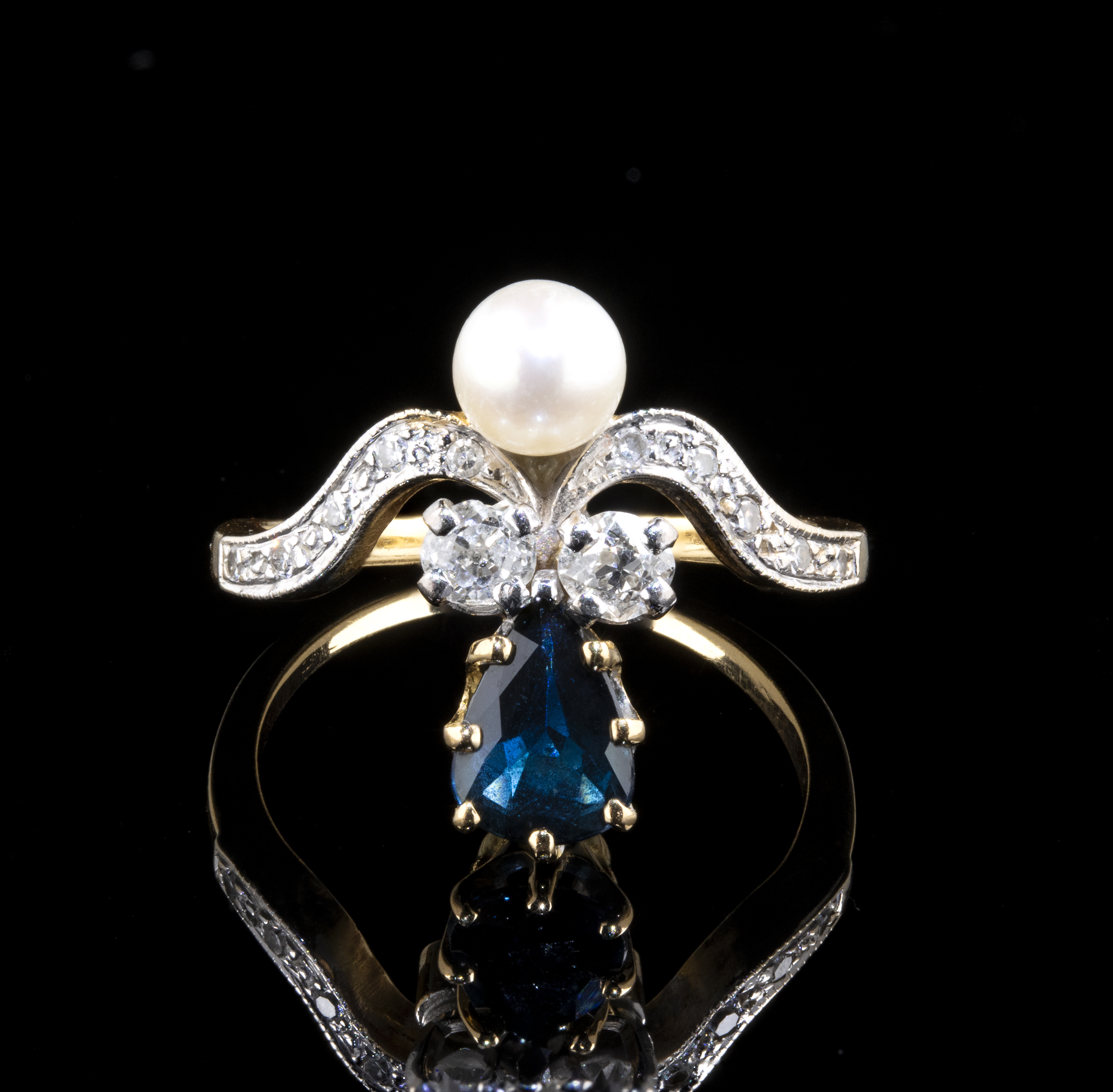 Bague Belle-Epoque « Noeud de ruban »