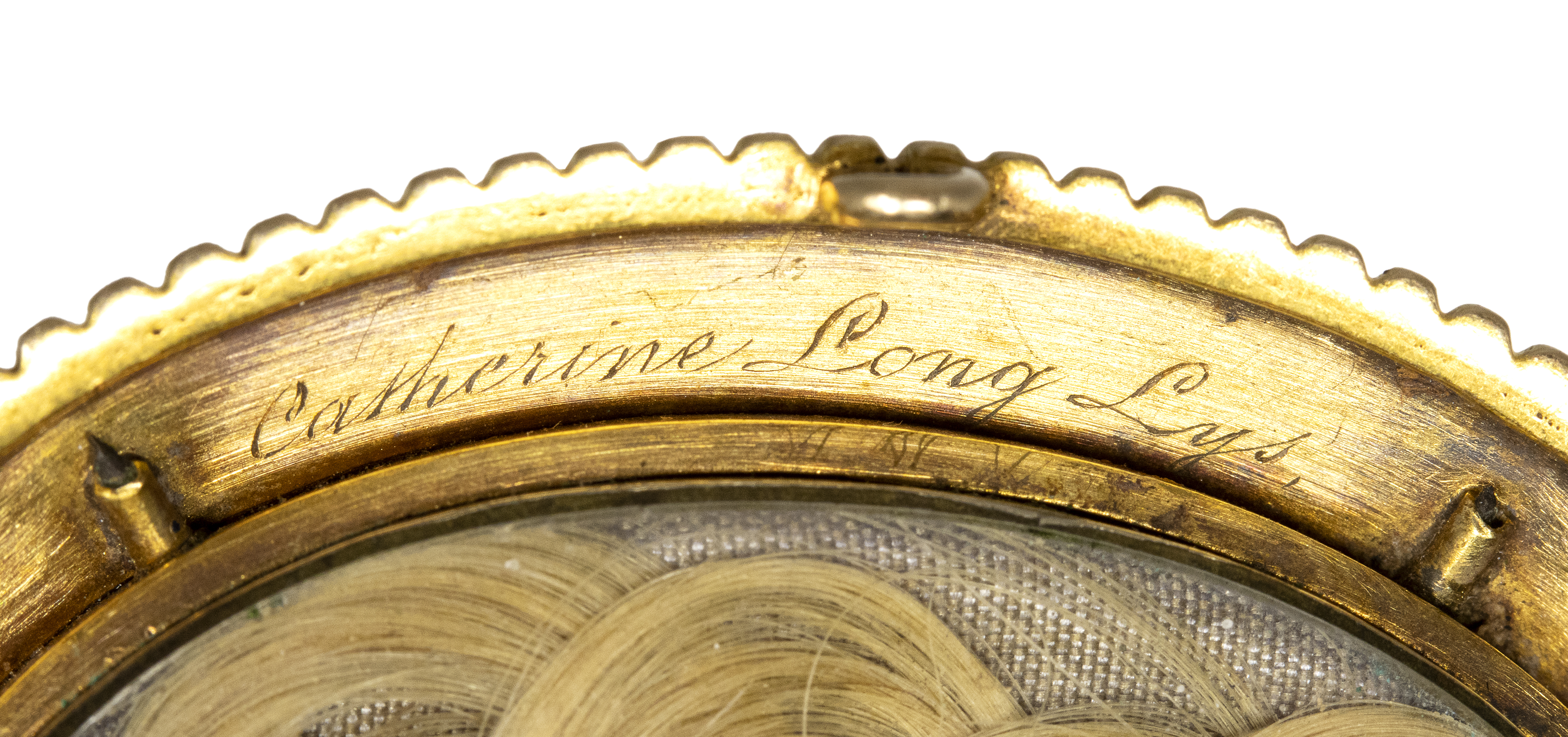 Elegant Victorian mourning gold and enamel brooch with central agate. (1870)