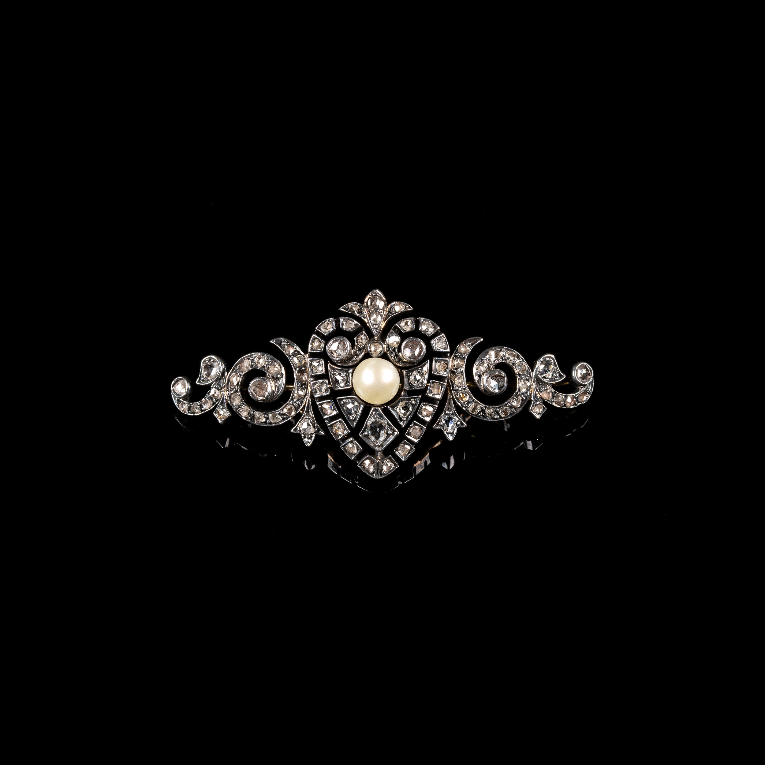 A Belle Époque Diamond & Pearl Scroll Brooch | French c.1900